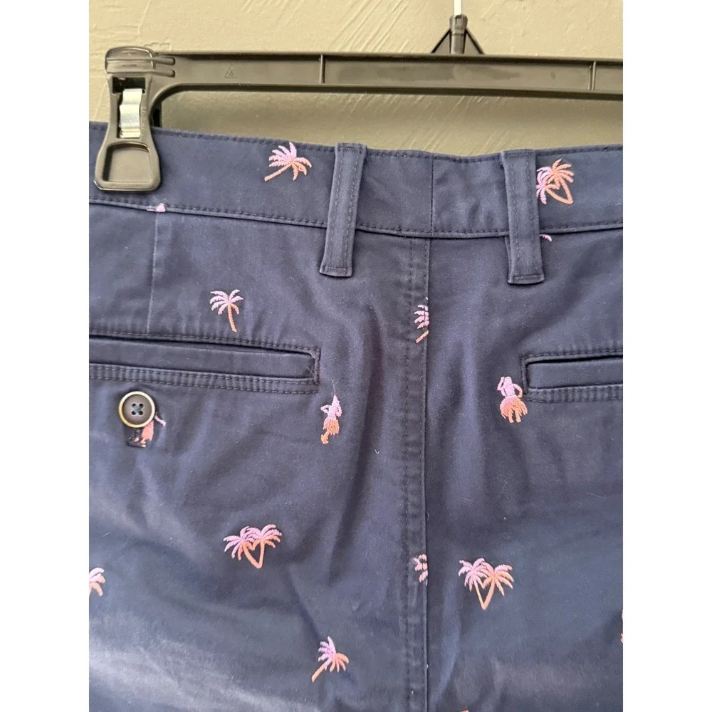 Tommy Bahama Mens 32 Navy Blue Pink Hula Dancer Palm Tree Embroidered Shorts